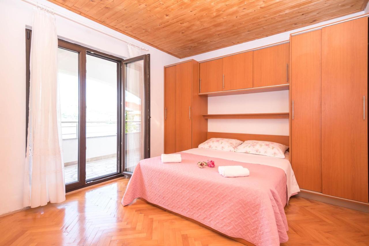 Apartments Salis Pag Town Luaran gambar