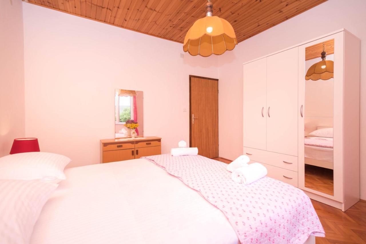 Apartments Salis Pag Town Luaran gambar